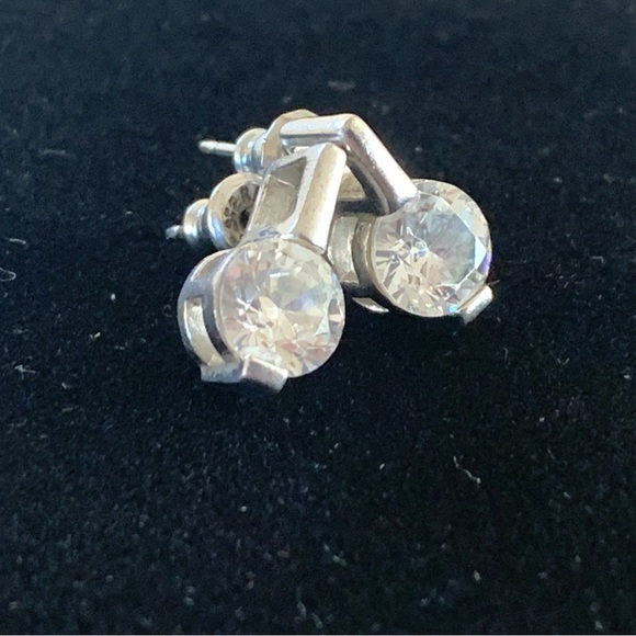 Elle Sterling Silver 925 Cubic Zirconia Stud Earrings Ruby gem Back 3.5 grams - Picture 9 of 9